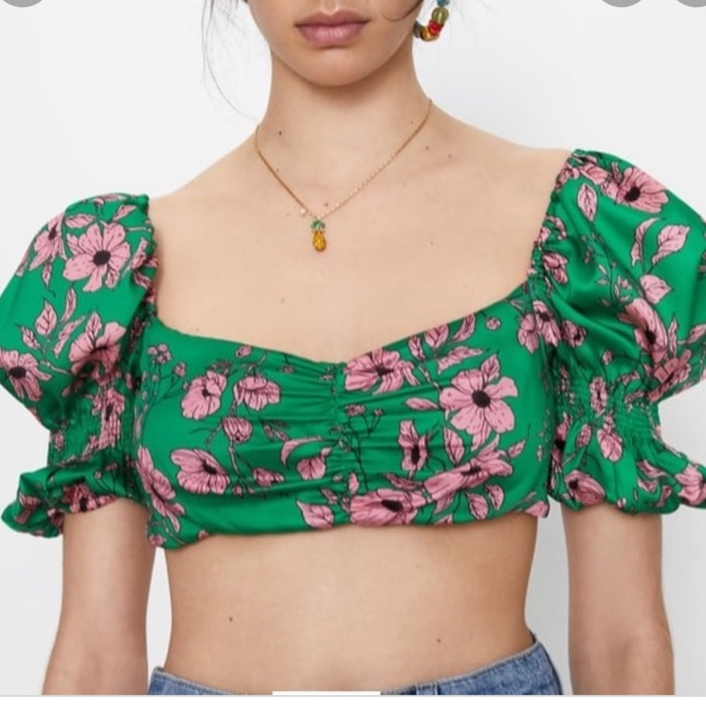 Zara Floral Balloon Sleeve Crop Top